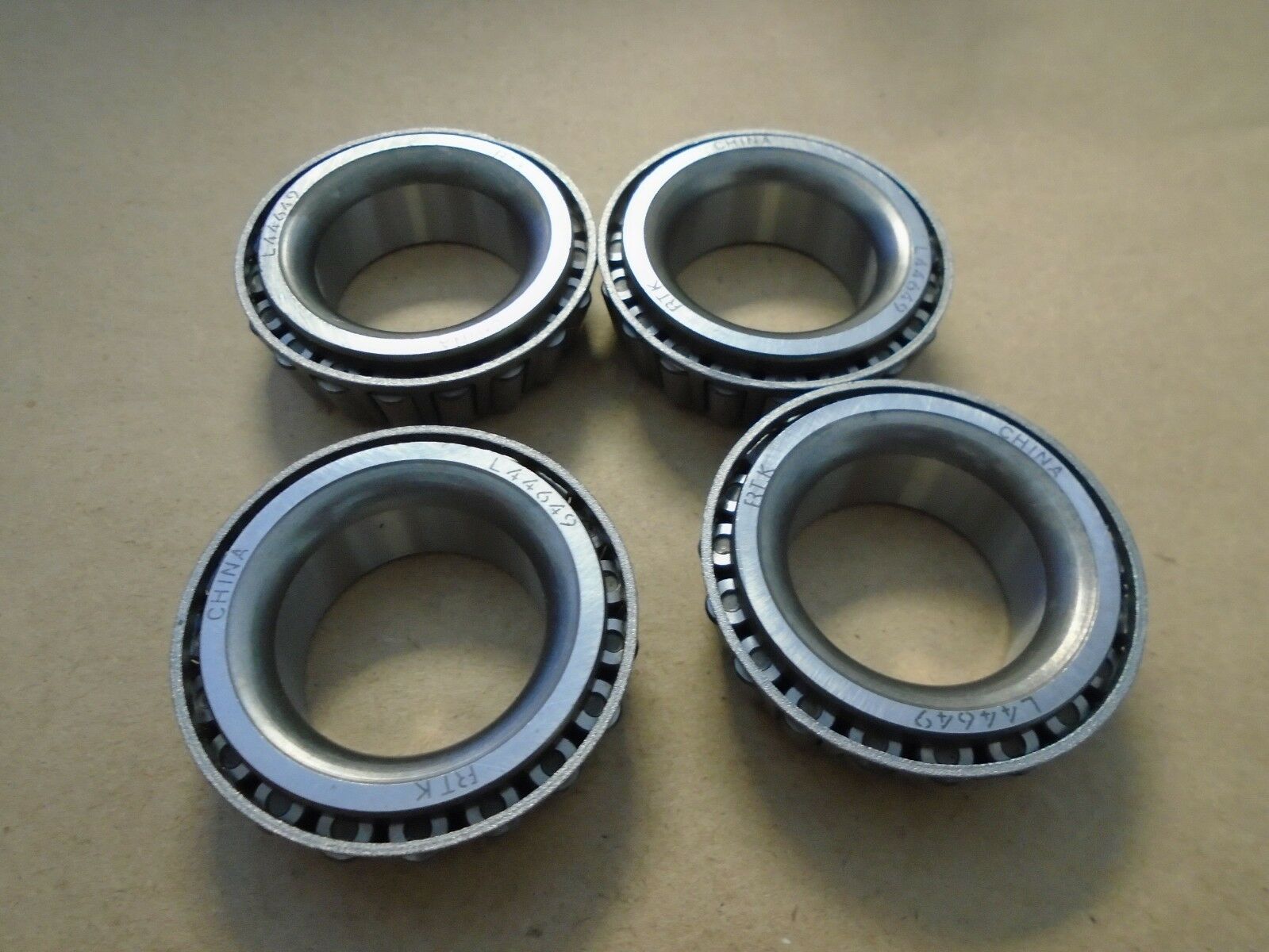 Tapered Roller Bearing LM300849/LM300811 57414/LM300811 LM501349/LM501310 LM501349/LM501314 JLM506849/JLM506810 HM518445/HM518410 LM603049/LM603011 LM603049A/LM603014 LM603049A/LM603012 JM716649/JM716